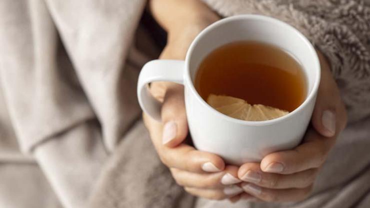 Gripten öksürüğe, boğaz ağrısından soğuk algınlığına... Hangi bitki çayı neye iyi geliyor Ekinezya, meyan kökü, kış çayı... Yan etkileri var mı