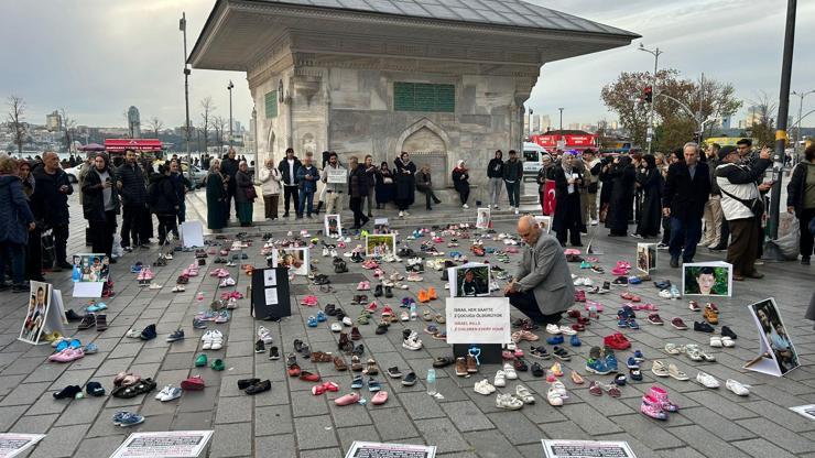 Üsküdarda çocuk katliamına dikkat çekmek için 500 çocuk ayakkabısı bırakıldı