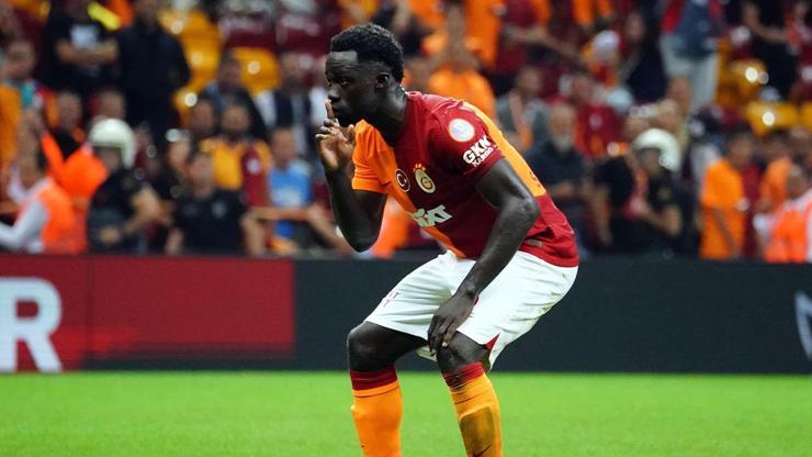 Davinson Sanchez Manchester United maçında oynayacak mı Galatasaray’dan açıklama