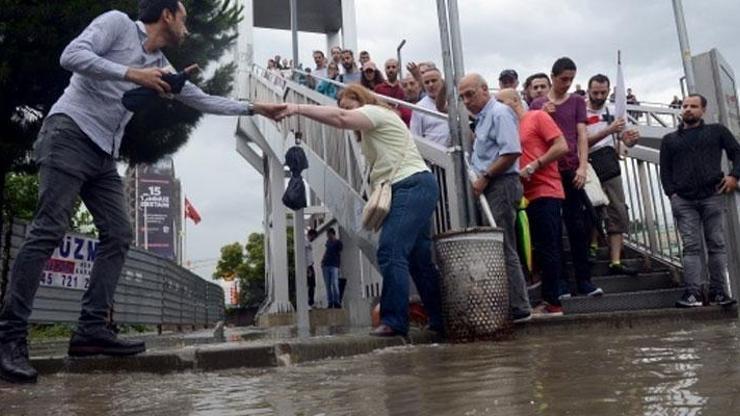 Dikkat Meteoroloji gün verip uyardı: Şiddetli sağanak geri dönüyor