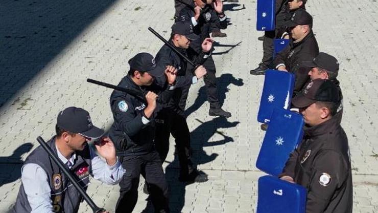 Bekçi ve polise 'cop' kullanma eğitimi Bekçi ve polise 'cop' kullanma eğitimi