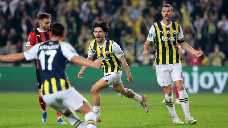 Fenerbahçe, UEFA Konferans Liginde son 16ya yükseldi
