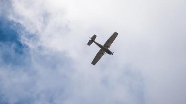 ABD’de küçük uçak, elektrik tellerine çarparak düştü: 3 ölü