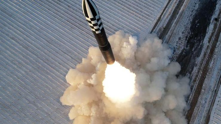 Açık bir uyarı”: Kuze Kore balistik füze testini doğruladı