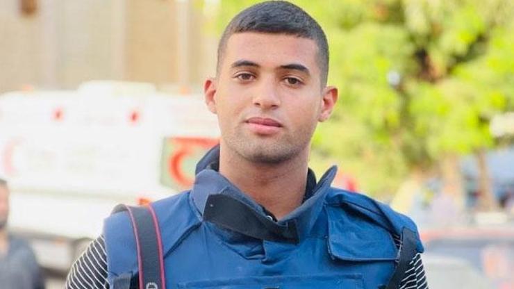 İsrail zulmü sınır tanımıyor Gitmeyi kabul etmeyen Filistinli gazetecinin evini bombaladılar