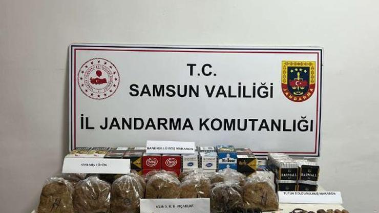 Samsun’da pazar yerinde kaçak tütün satan şüpheli, yakalandı Samsun’da pazar yerinde kaçak tütün satan şüpheli, yakalandı
