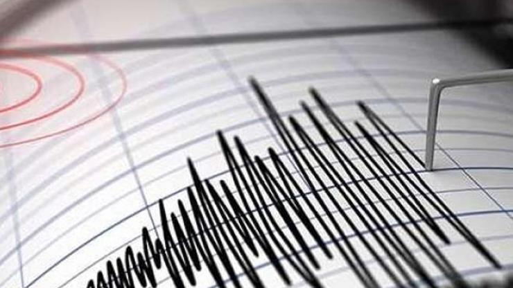 Son dakika haberi: Hakkari'de korkutan deprem