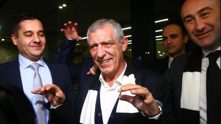 Beşiktaşın yeni teknik direktörü Fernando Santos İstanbula geldi