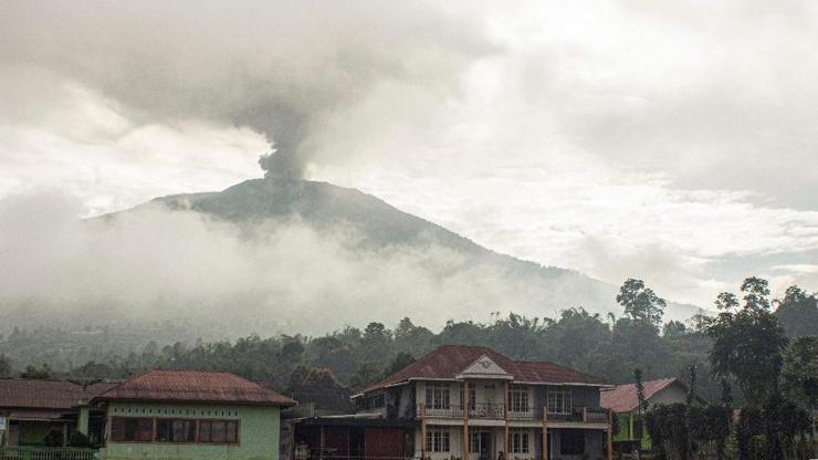 Japonya, Endonezya ve İzlanda’da volkanik hareketlilik