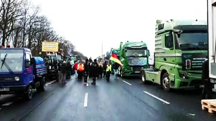 Almanya’da büyük miting günü: Çiftçi sokağa döküldü