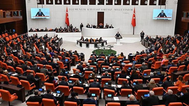 Son dakika haberi: Teröre karşı bildiri Mecliste oy çokluğuyla kabul edildi