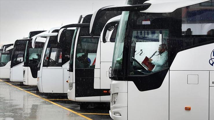 Tatil öncesi otobüs biletleri tükendi: Ek seferler düzenleniyor