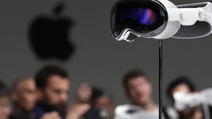 Apple Vision Pro, YouTube ve Spotify’a erişemeyecek