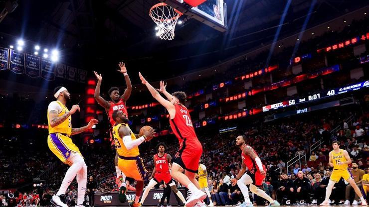 NBAde Alperen Şengün fırtınası: Lebron Jamesin üzerinden yaptığı smaçla zirvede