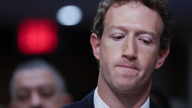 Mark Zuckerberg, ABD Senatosundaki hararetli duruşmada özür diledi