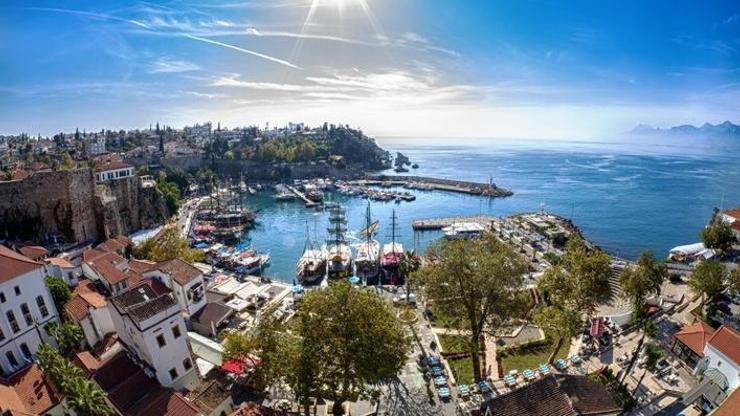 Akdenizin İncisi, İngilizleri şaşırttı: Dünyanın en çok ziyaret edilen 4 şehrinden ikisi Türkiyede