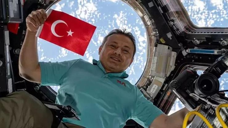 Yunan basınında Gezeravcı krizi Türk astronota gıptayla baktılar: Biz yıldızları izlerken...