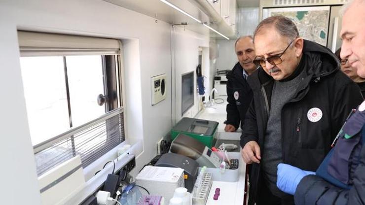 Bakan Özhaseki, maden sahasındaki laboratuvarlarda inceleme yaptı