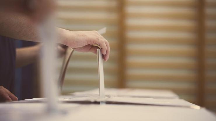 Rusya’da devlet başkanlığı seçimi için erken oy kullanma başladı