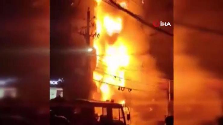 Bangladeş’te 7 katlı restoranda yangın: 43 ölü, 22 yaralı
