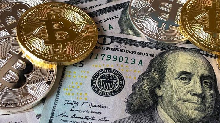 Bitcoin tarihi rekora yakın: Kripto para yatırımı olanlar yaşadı