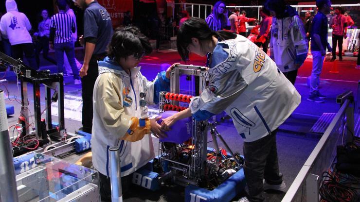 Türkiye’nin genç zekaları, FIRST Robotics Competition’da sahasına çıkıyor