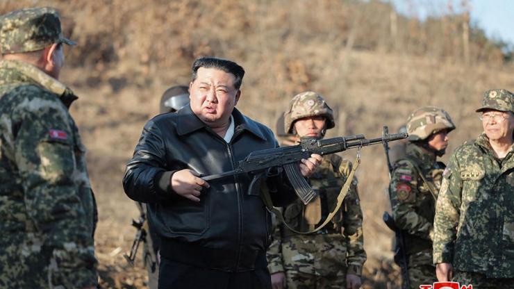 Kuzey Kore lideri denetime gitti: Savaş hazırlıklarını artırma emri verdi
