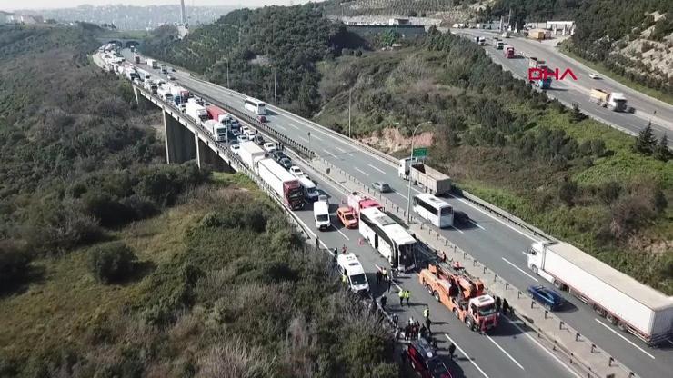 TEM’de zincirleme kaza; Ankara yönü ulaşıma kapandı