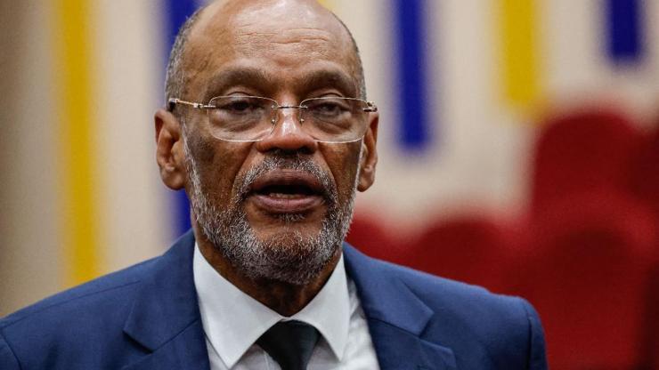 Çete şiddetiyle sarsılan Haitide Başbakan Henryden istifa kararı