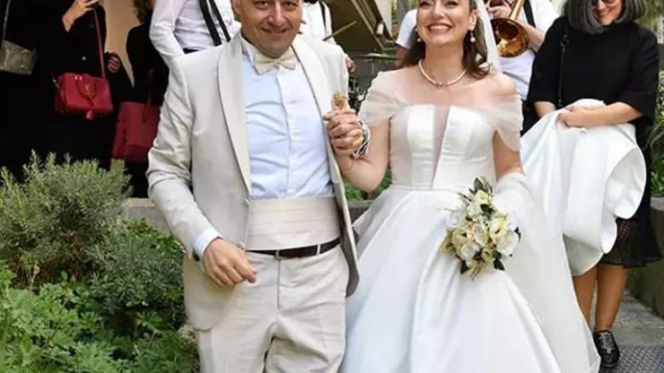 Oyuncu Cem Cücenoğlu evlendi