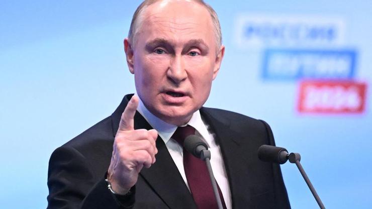 Rusyada sandıktan Putin çıktı: Zafer konuşmasında 3. Dünya Savaşı vurgusu yaptı