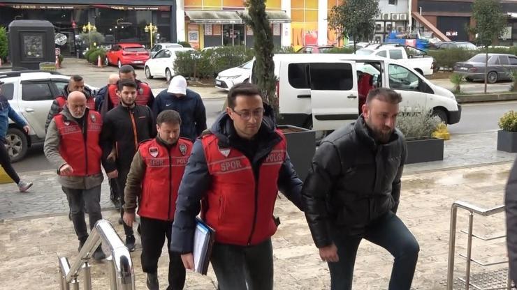 Trabzonspor-Fenerbahçe maçında sahaya karışmışlardı 7 kişi adliyede...