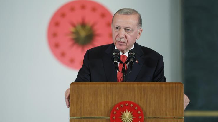 Erdoğandan Bekçikada PKK yandaşlarının saldırısına uğrayan gence geçmiş olsun telefonu