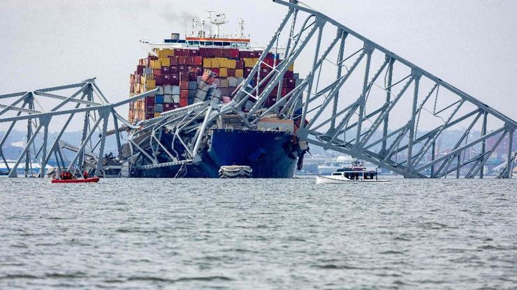 Baltimoreda dev gemi köprüyü yıktı: Kaza nasıl gerçekleşti