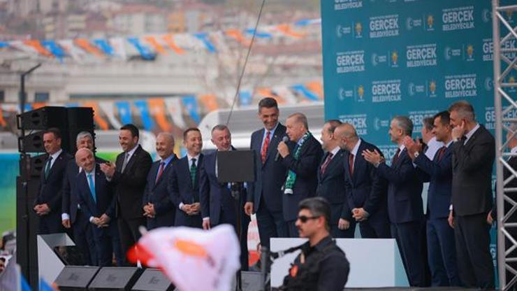 Erdoğandan Kartepe adayı için gülümseten sözler: Boya bak boya Cumhurbaşkanından daha uzun