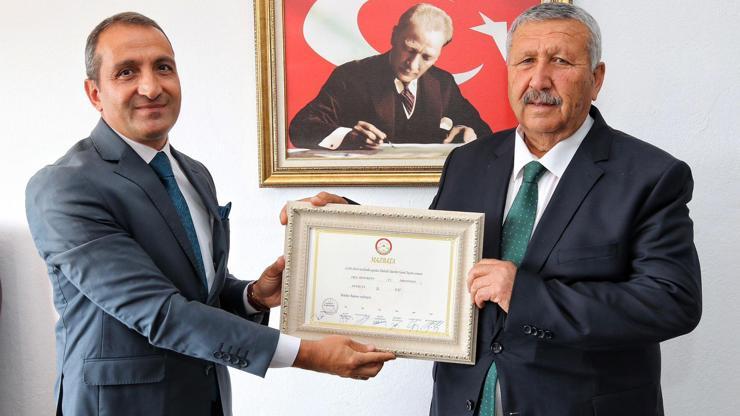 Başkan Demirhan görevi devraldı Başkan Demirhan görevi devraldı