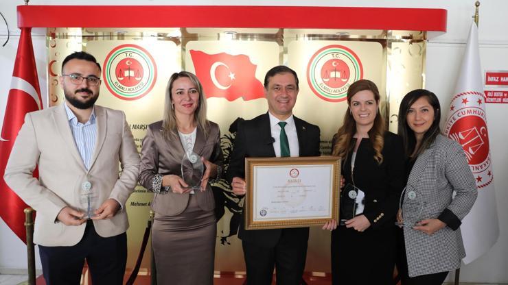 Elmalı'da Başkan Öztürk'ün ikinci dönemi başladı