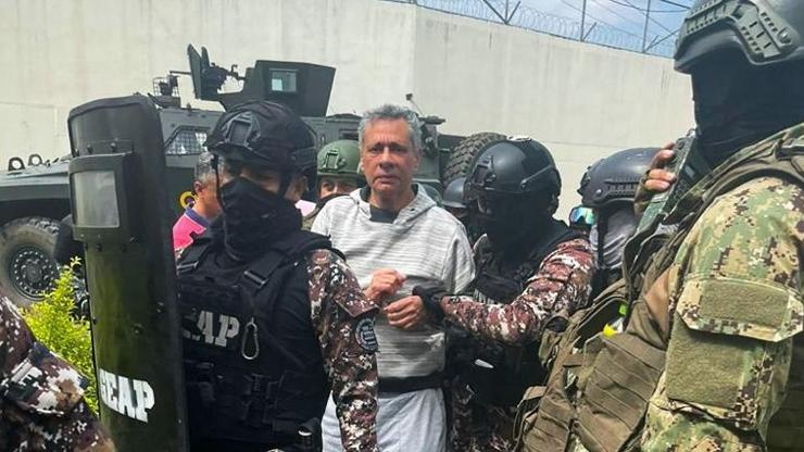 Ekvador-Meksika hattında büyükelçiliğe baskın krizi