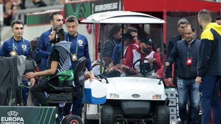 Fenerbahçe'de Oosterwolde'de sezonu kapattı