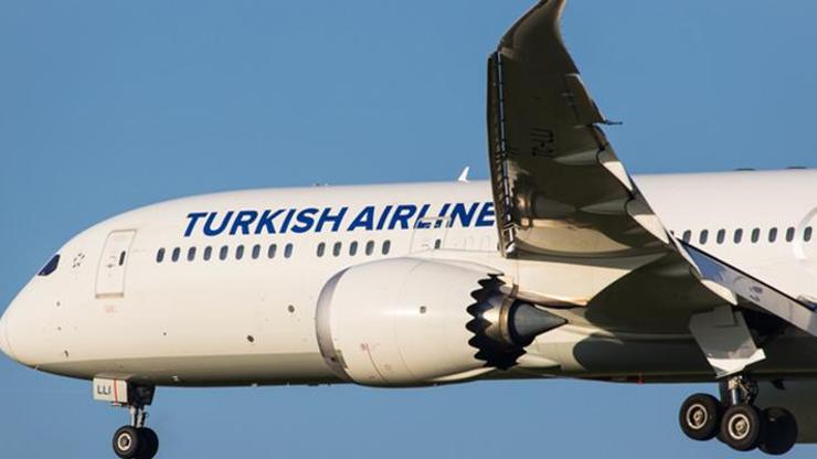 İstanbul-THY uçağına bomba ihbarı Uçak Bükreş’e acil iniş yaptı