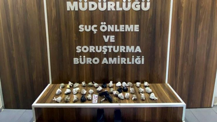 İzmir'de uyuşturucu operasyonu; 1 gözaltı İzmir'de uyuşturucu operasyonu; 1 gözaltı