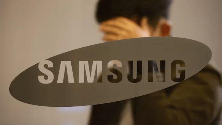 Samsung rakiplerinin gerisinde kalmaya başladı