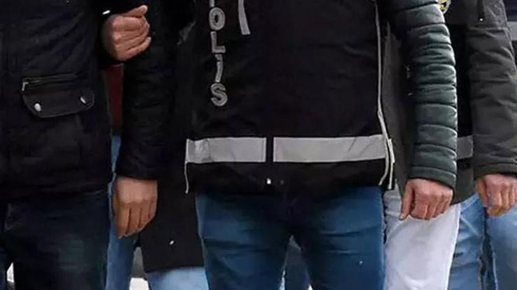 İzmirde FETÖ operasyonu: 18 kişi tutuklandı