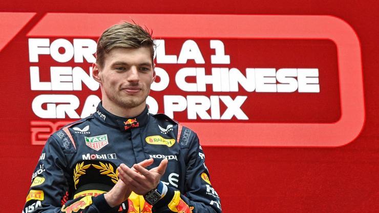 Formula 1 Çin Grand Prixsinde kazanan Max Verstappen