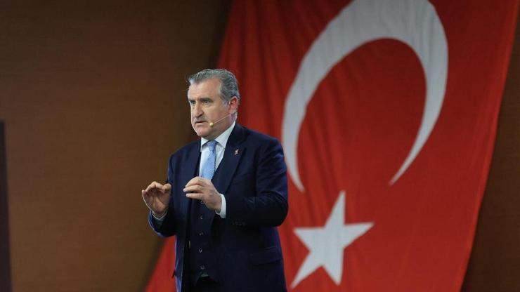 Gençlik ve Spor Bakanı Osman Aşkın Bak’tan Ergin Ataman’a destek