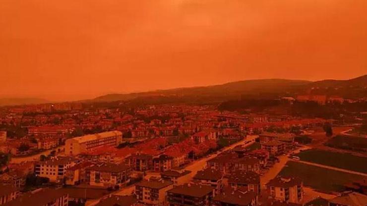 Bu görüntüler Türkiyeden Gökyüzü kırmızıya boyandı