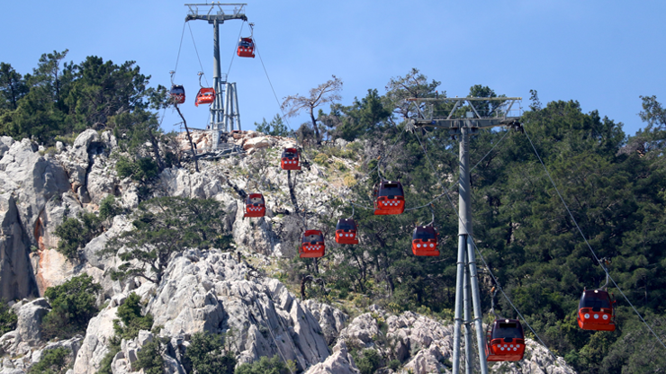 Teleferik kazasına ilişkin raporda çelişki