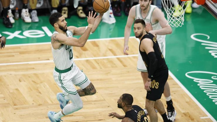 Boston Celtics, Cleveland Cavaliers serisine farklı galibiyetle başladı