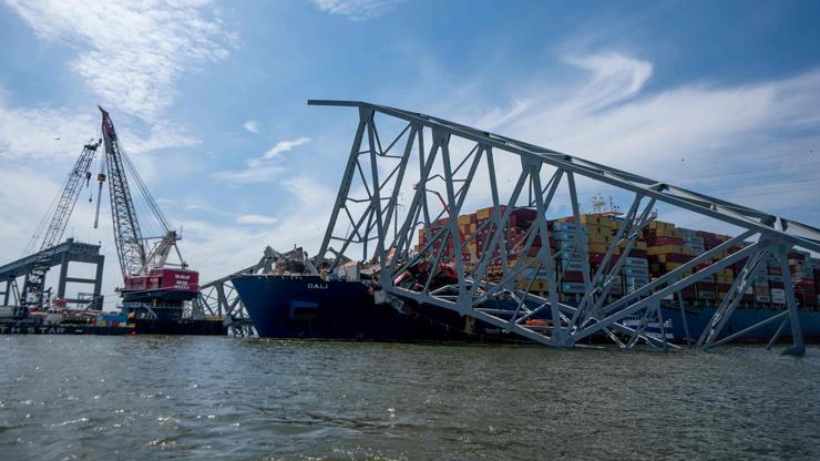 Baltimoredaki gemi kazası: Nehre düşenlerin tamamının cansız bedenine ulaşıldı