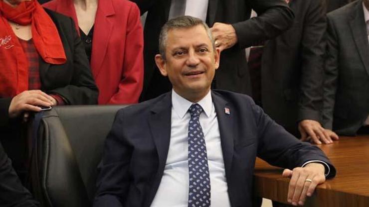 Özgür Özelden Anneler Günü mesajı